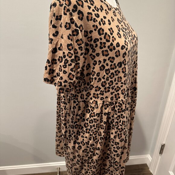 Wild Fable Cheetah Print Short Sleeved T-Shirt Dress SIZE LARGE - Picture 3 of 8